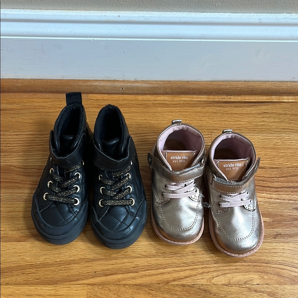 Stride Rite Black and Gold Kids Shoes